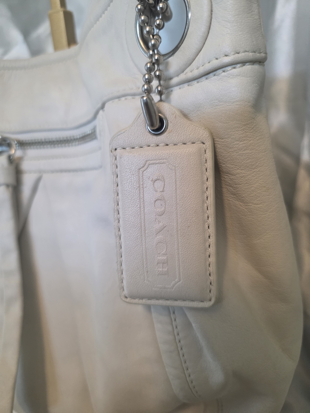 Coach Parker Ivory Leather Shouldwer Bag Used Authentic - Picture 4 of 7